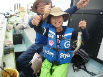 お父さんよりたくさん釣れたかな！？